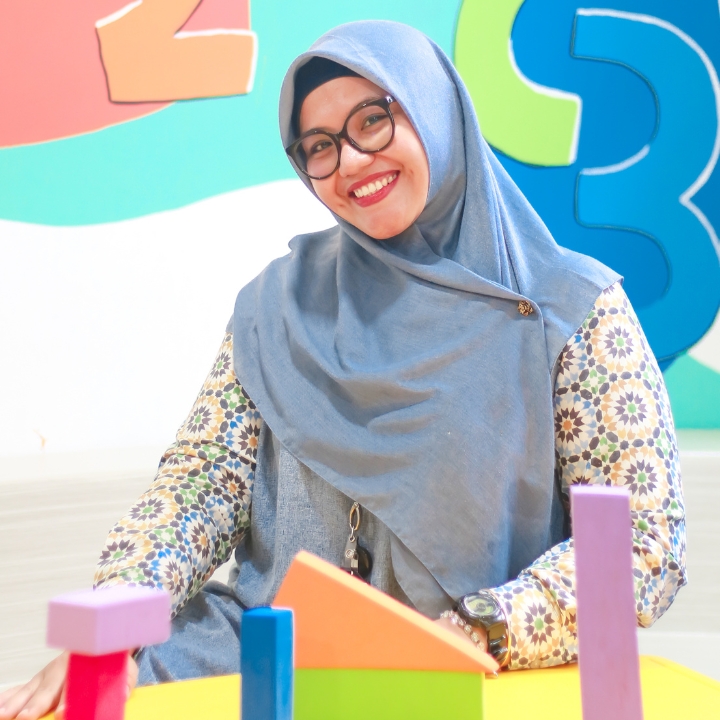 Listya Astuti Ulfah, S. Pd.